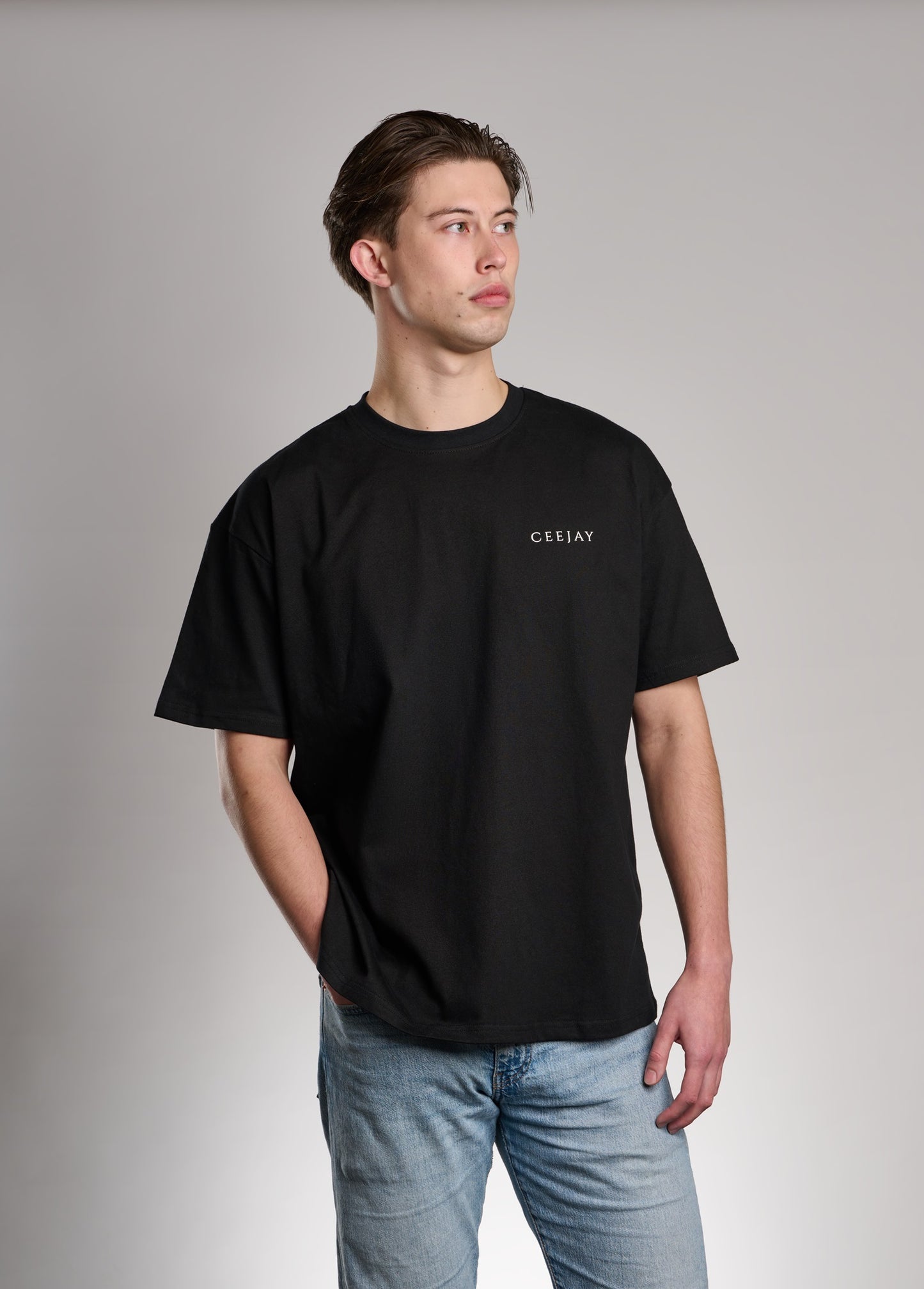 CEEJAY Basic T-Shirt - Black